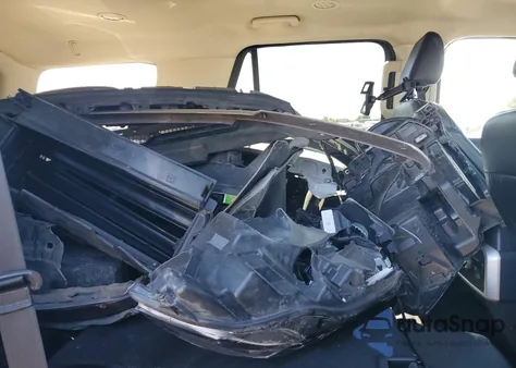 2022 Ford Expedition Xlt z USA, uszkodzony, nr VIN 1FMJU1JT5NEA67318